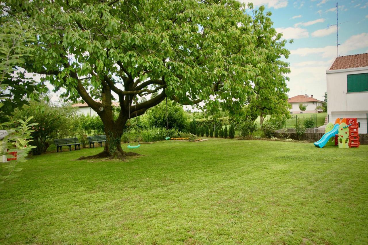 B&B The Secret Garden Buia Bagian luar foto